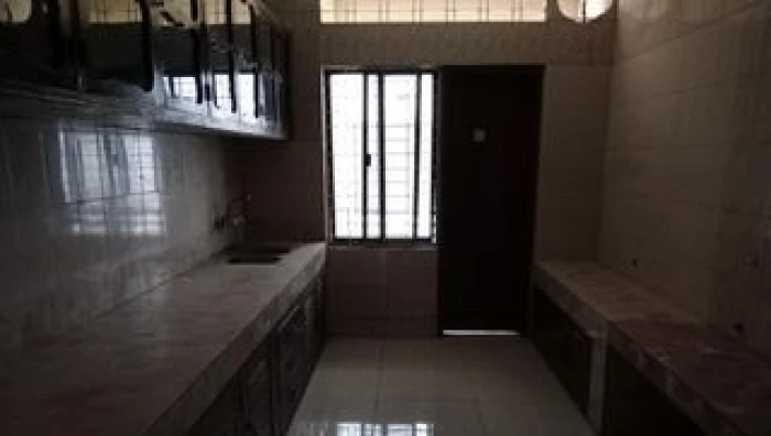 office space 2450 sft rent in resident building at gulshan