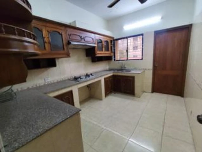 1/16 3600-Sqft 4Bed Semi-Furnished Apartment Rent In Gulshan-2