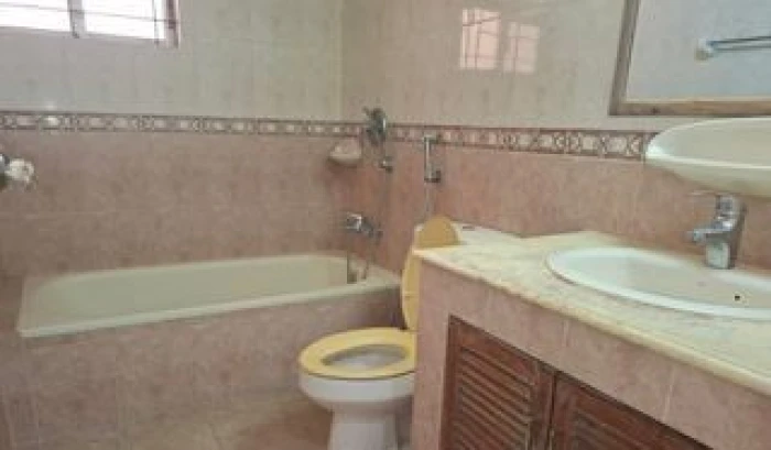 Fully Furnished 3Bed 3Bath Apartment Flat Rent 3rd Floor