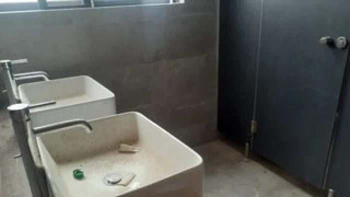 Semi furnished 4Bed Luxury Flat Rent Gulshan-2 North