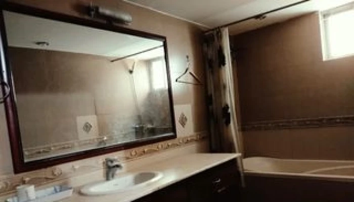 Furnished 3 Bedroom Flat Rent in Gulshan-1