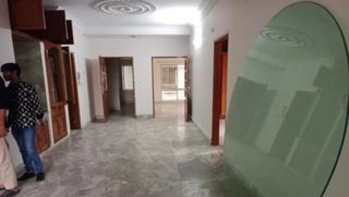 Good Quality 2900 Sft Semi Farnised Flat Rent At Gulshan