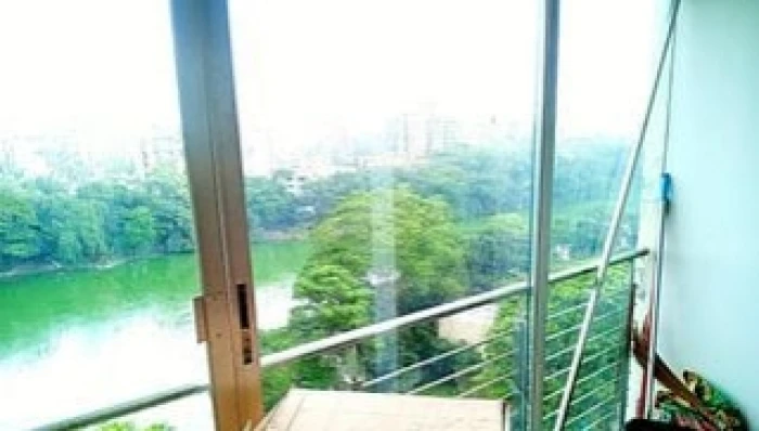 Lake View Semi Furnished 4 Bed 9th Floor Apt. For Rent in Gulshan-2