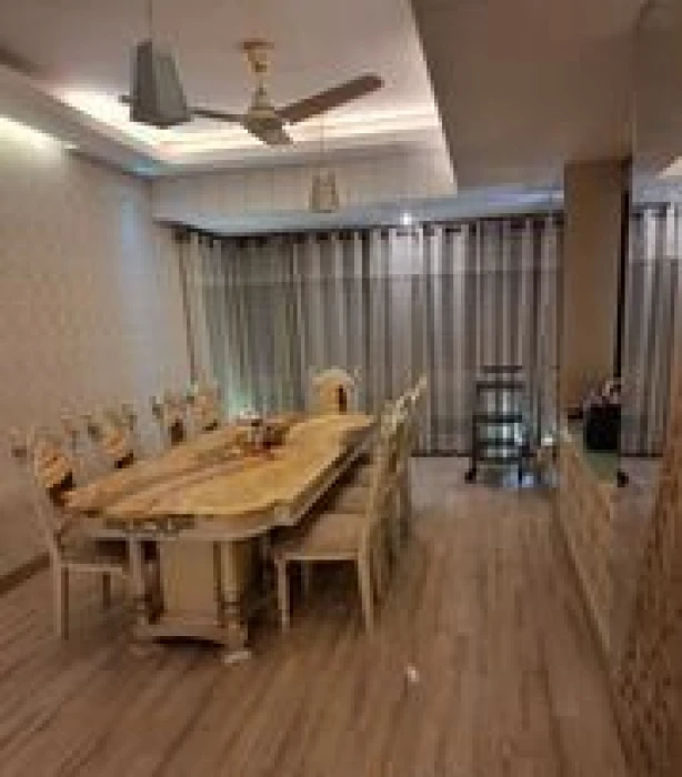 Luxurious 5000 Sft Full Farnised 4 Bedroom Flat Rent At Gulshan 2