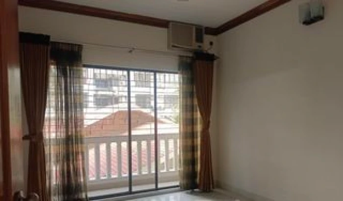 3100 Sqft Semi-Furnished Apartment For Rent In Gulshan 2