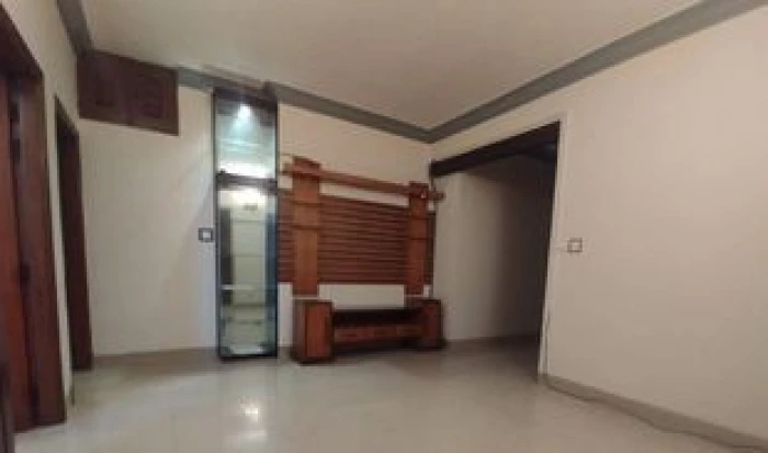 Wonderful Semi Farnised 3 Bedroom Flat Rent In Gulshan 2