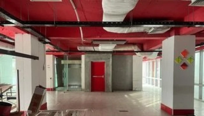 Fully Commercial 8000 Sqft Open Space Available For Rent in Gulshan Ave
