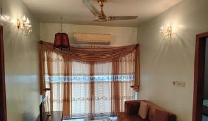 FURNISHED FLAT AVAILABLE FOR RENT IN GULSHAN