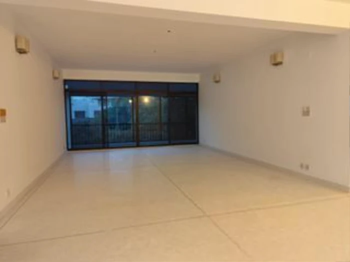 3Bed Un-Furnished Exclusive Apartment Rent In 