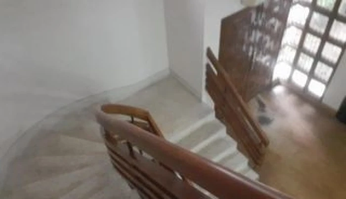 Two Storied Duplex House Available For Rent in Gulshan-2