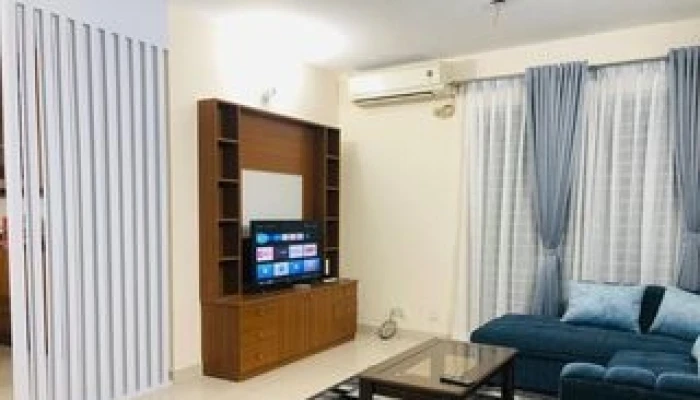 Fully Furnished 3 Bedroom Nice Flat Rent in Gulshan-2
