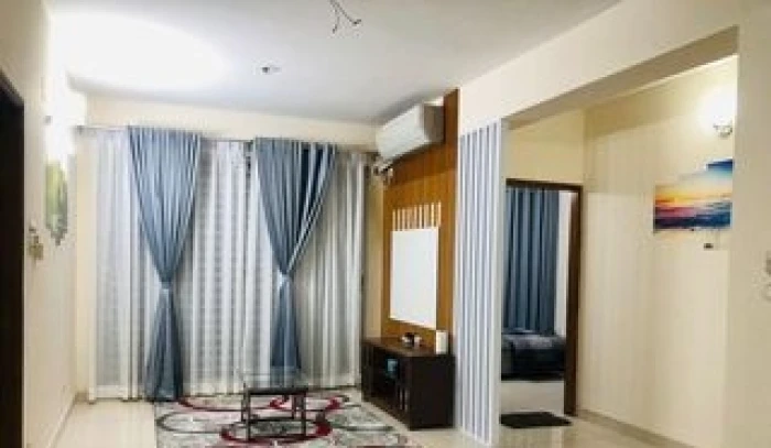 Fully Furnished 3 Bedroom Nice Flat Rent in Gulshan-2