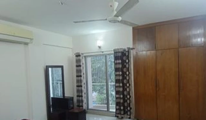 FULL FURNISHED FLAT RENT @ GULSHAN