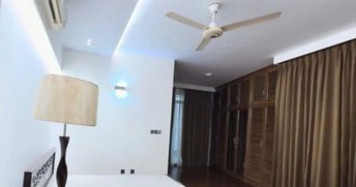 2200 Sft Office Space Rent At Gulshan 1