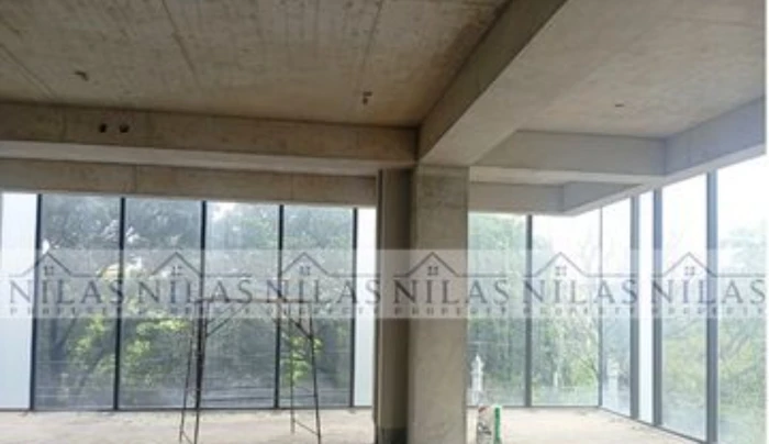 Ground Floor VIP Café/Showroom Space for Rent in Banani