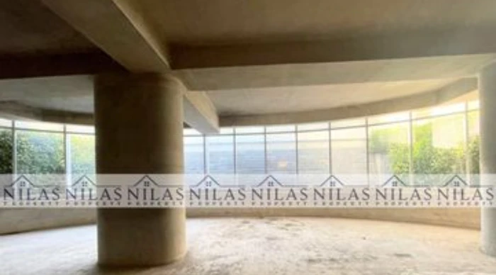 Ground Floor Lower Café/Super Shop Space for Rent in Gulshan