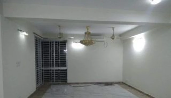 Semi Furnished 3300 SqFt Flat For Rent In Gulshan 2