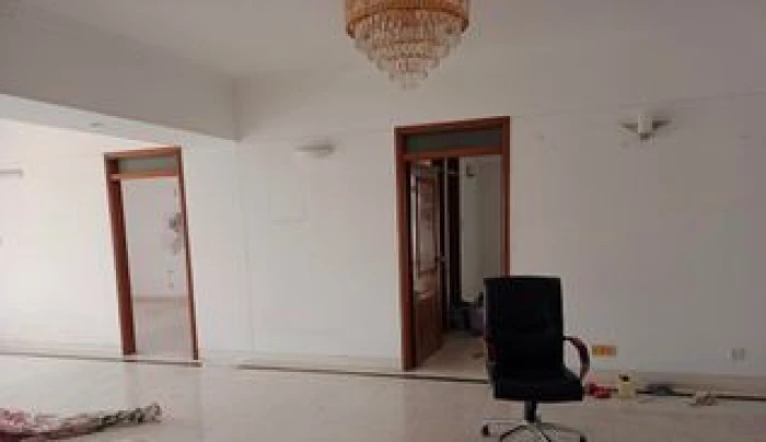 Lake View Good Quality 3 Bedroom Un Farnised Flat Rent At Gulshan 2