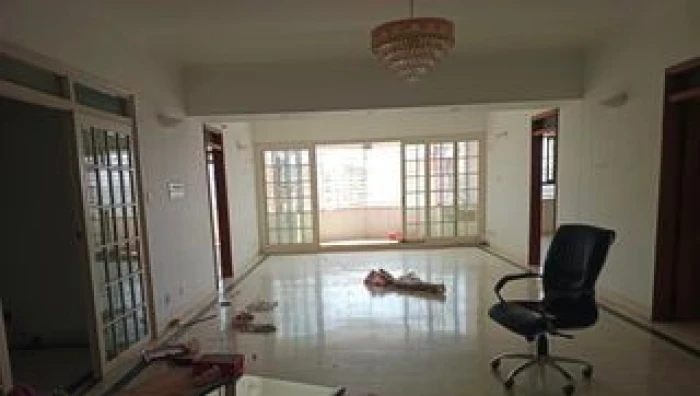 Lake View Good Quality 3 Bedroom Un Farnised Flat Rent At Gulshan 2