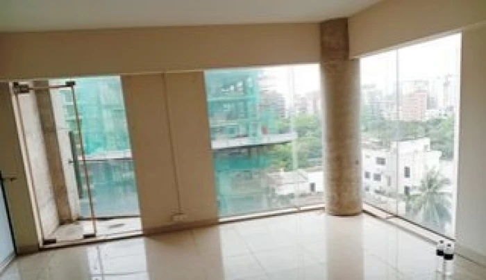 Commercial 3700 Sqft Office Space Rent in Gulshan Avenue