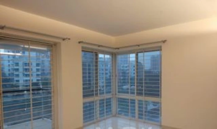 Semi-Furnished 3550 SqFt Apt: Rent In GULSHAN 2