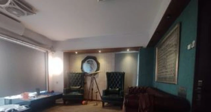 Semi commercial 2500 Sft Office Space Rent At Banani