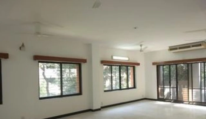 5000 SqFt Apartment Type Nice Office Rent Gulshan 2