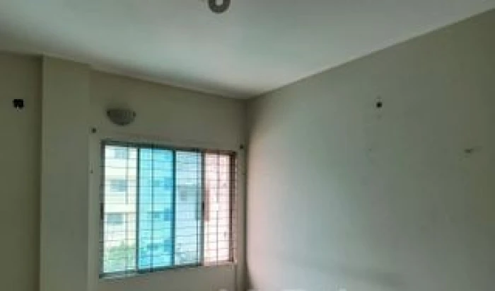 2400 SQFT OFFICE RENT IN GULSHAN