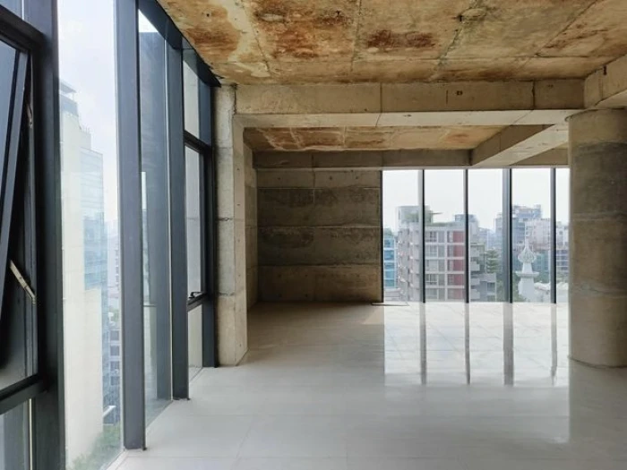 Brand New 3800 SqFt Commercial Floor For Rent Gulshan Avenue