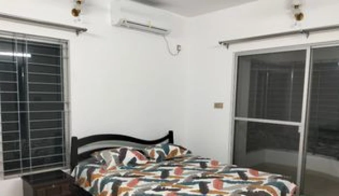 Good Quality 3 Bedroom Full Farnised Flat Rent In Gulshan 2