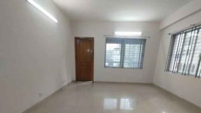 Good Quality 3 Bedroom Un Farnised Flat Rent At Gulshan 2 North
