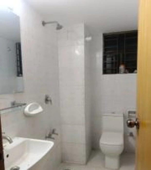 2200 Sqft Un-Furnished Apartment For Rent In Gulshan 2