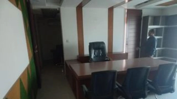 3050 Sqf Commercial Speech Rent @ Gulshan Avenue 2 Circle.