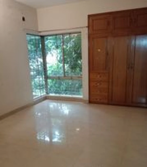 Luxurious Semi Farnised 3 Bedroom Flat Rent In Banani