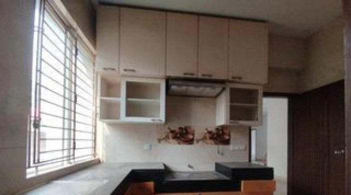 Good Quality 4 Bedroom Un Farnised Flat Rent At Gulshan 1