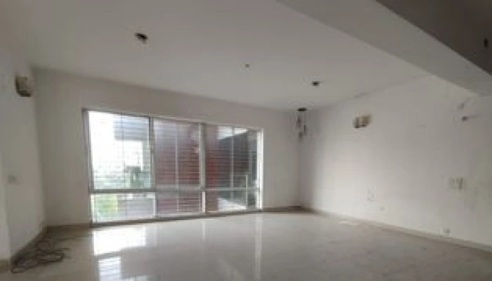 Good Quality 4 Bedroom Un Farnised Flat Rent At Gulshan 1