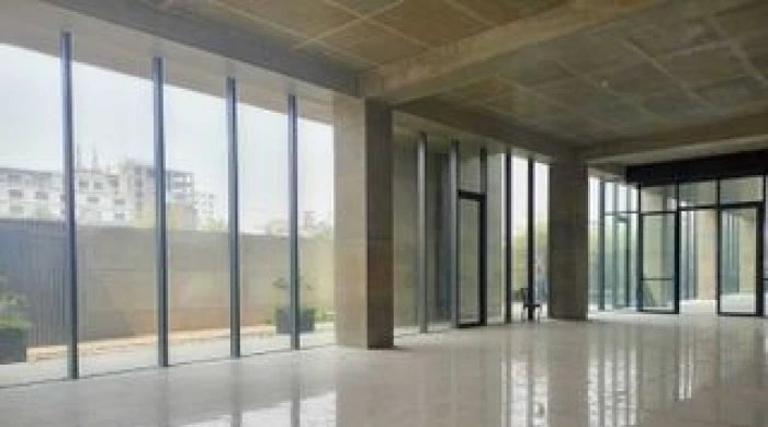 10,500 Sqft Exclusive Commercial Floor Rent in Gulshan Avenue