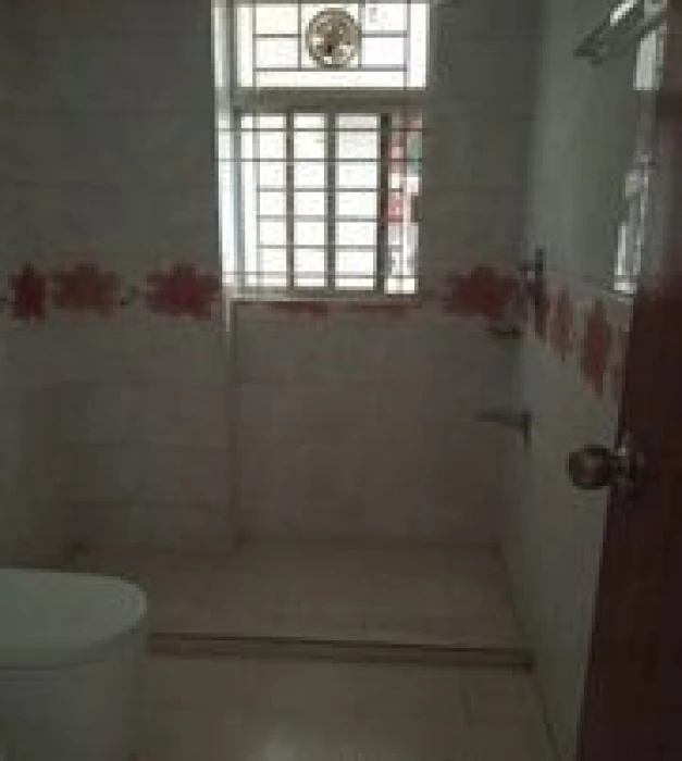 Good Quality 4 Bedroom Un Farnised Flat Rent In Banani