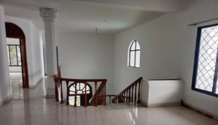 Good Quality Full House Rent At Gulshan North