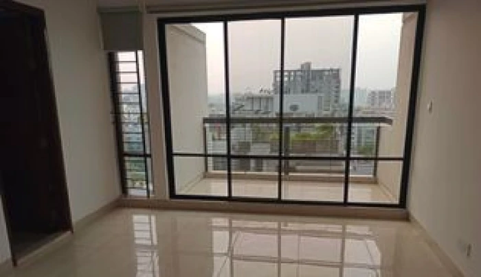 New Good Quality 3 Bedroom Un Farnised Flat Rent At Gulshan 1