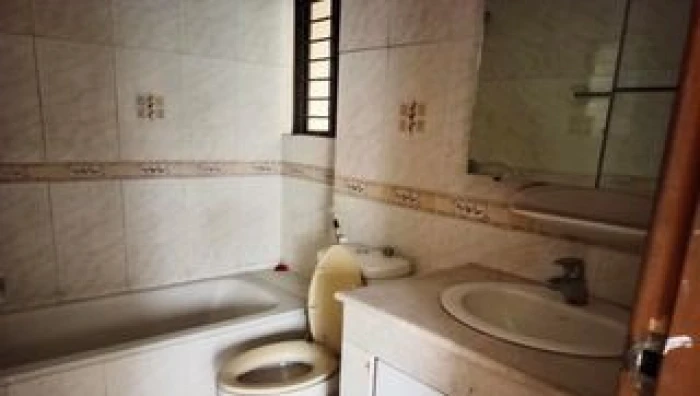 Good Quality 3 Bedroom Un Farnised Flat Rent At Gulshan 1