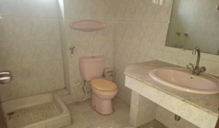2400.sqft Residencial Office Space For Rent 2th Floor Gulshan