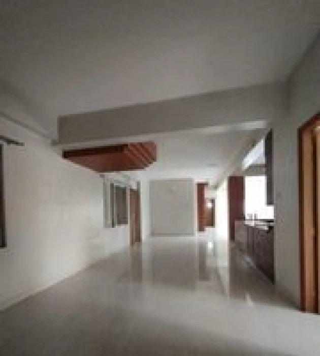 Good Quality 2600 Sft Un Farnised Flat Rent At Banani