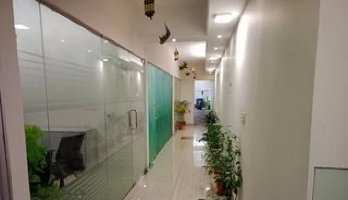 Commarcial 7800 Sft Semi Farnised Office Space Rent In Banani