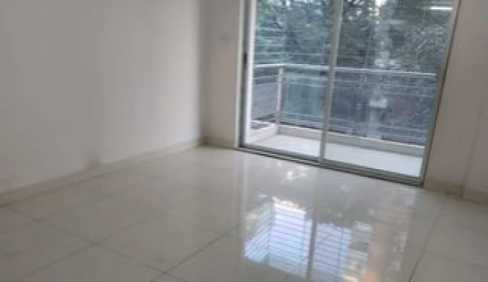 Good Quality 4 Bedroom Un Farnised Flat Rent At Banani