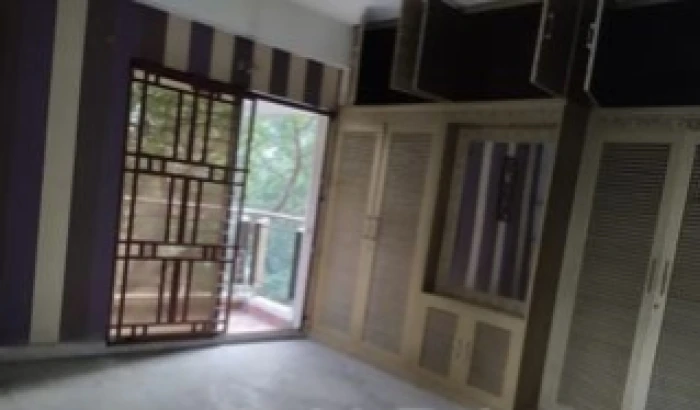 Good Quality 4 Bedroom Un Farnised Flat Rent In Banani