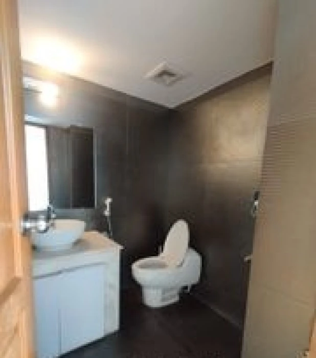 Good Quality 3 Bedroom Un Farnised Flat Rent In Banani