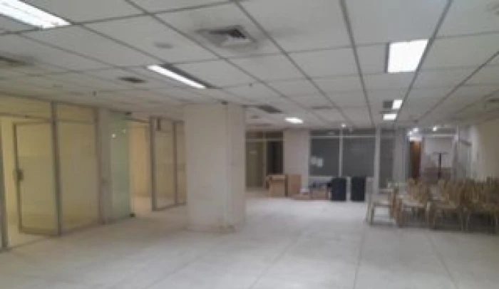 6100 Sqft Semi Furnished Open Commercial Space Rent In Banani
