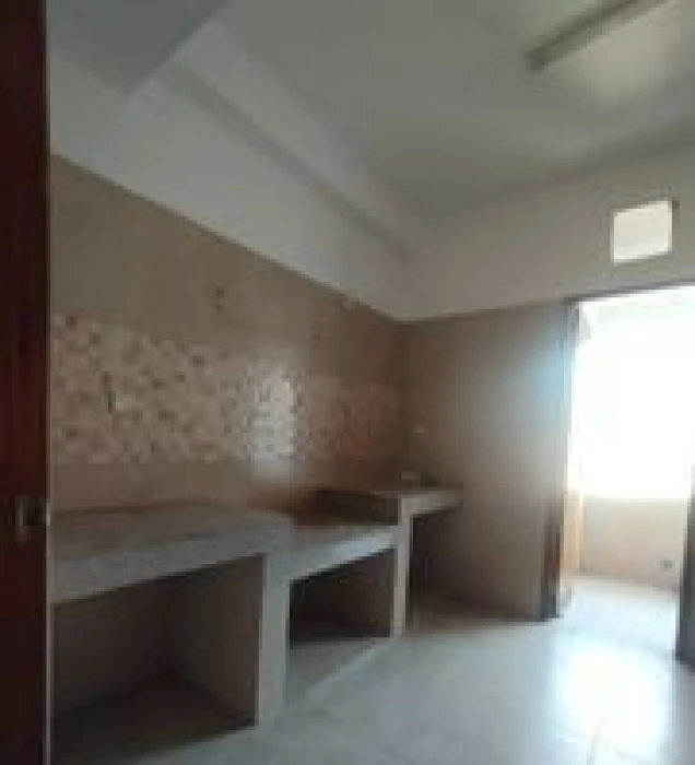 Good Quality 3 Bedroom Un Farnised Flat Rent At Gulshan 2