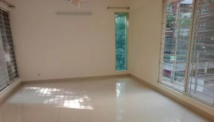 Good Quality 3 Bedroom Un Farnised Flat Rent At Gulshan
